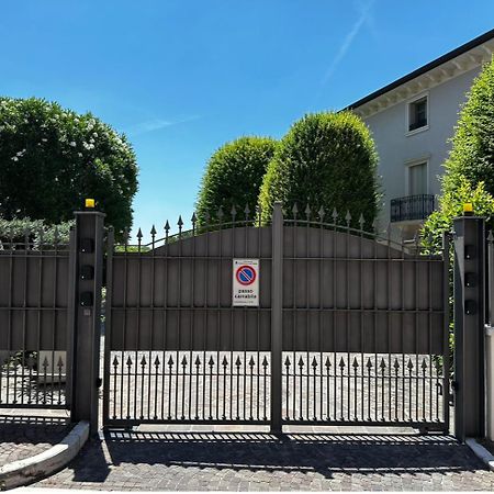 B&B Sul Garda Кастелнуово дел Гарда Екстериор снимка