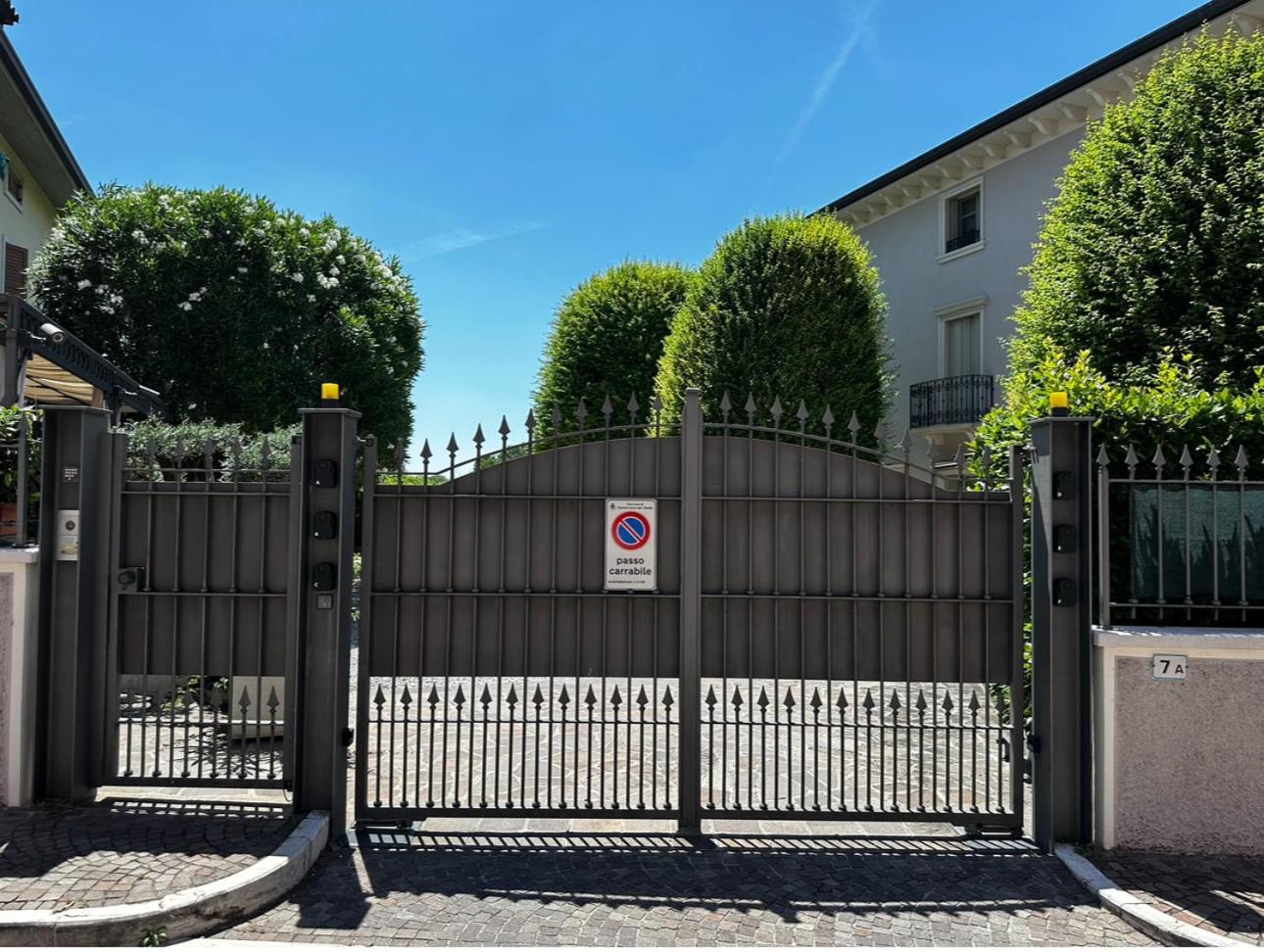 B&B Sul Garda Кастелнуово дел Гарда Екстериор снимка